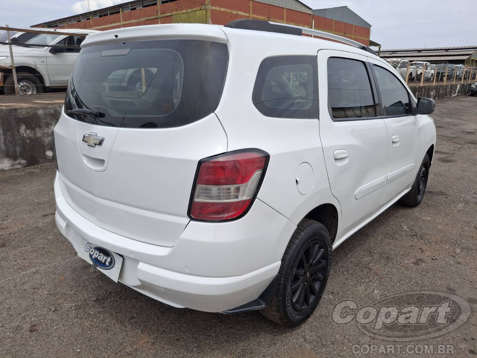 2015 CHEVROLET SPIN — foto 4 de 10