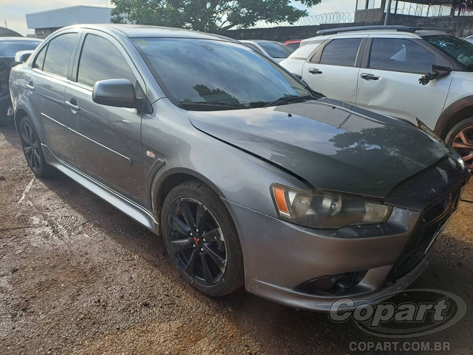 Veículo Mitsubishi Lancer Mitsubishi Lancer GT 2.0 16V MIVEC 2014 Colisão Média Monta 2014 em leilão