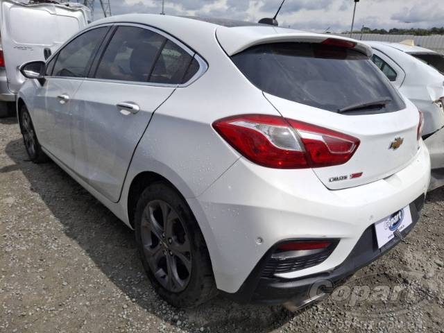 2017 CHEVROLET CRUZE HATCH 