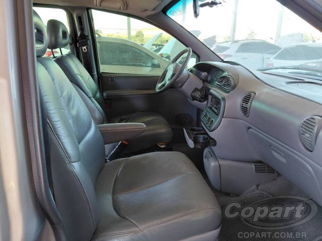 2000 CHRYSLER CARAVAN 