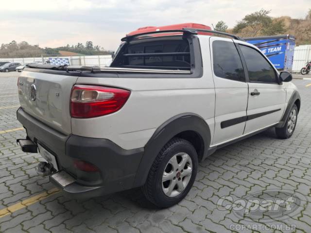 2015 FIAT STRADA CD 