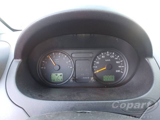 2004 FORD FIESTA 
