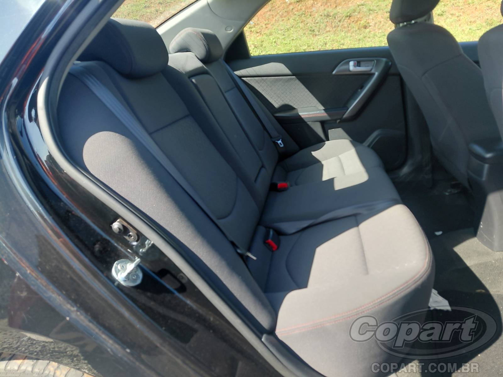 Foto 6 de 15: 2013 KIA CERATO