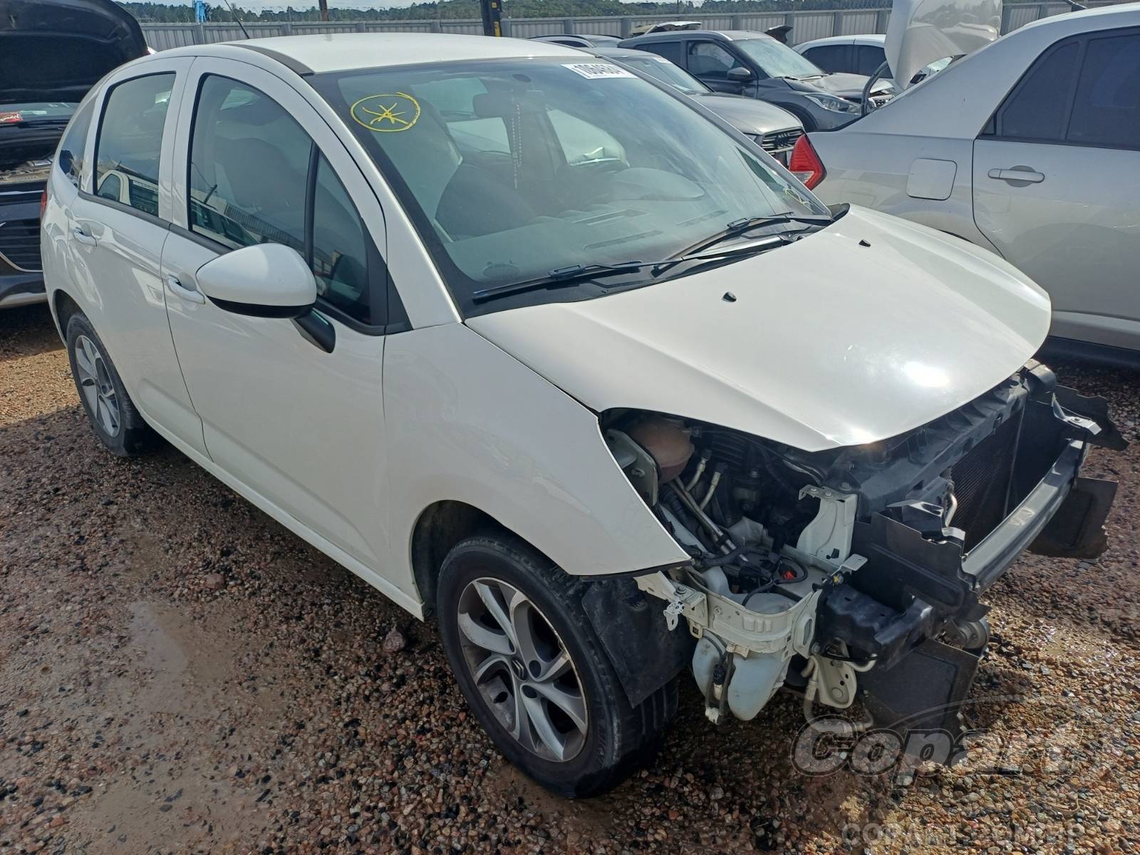 Veículo Citroën C3 Citroën C3 Attraction 1.5 2015 2015 em leilão