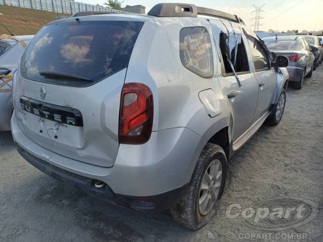 2016 RENAULT DUSTER 
