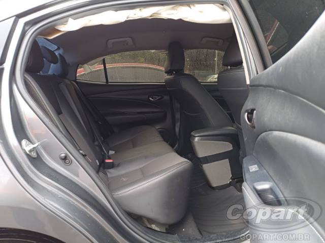 2024 TOYOTA YARIS SEDA 