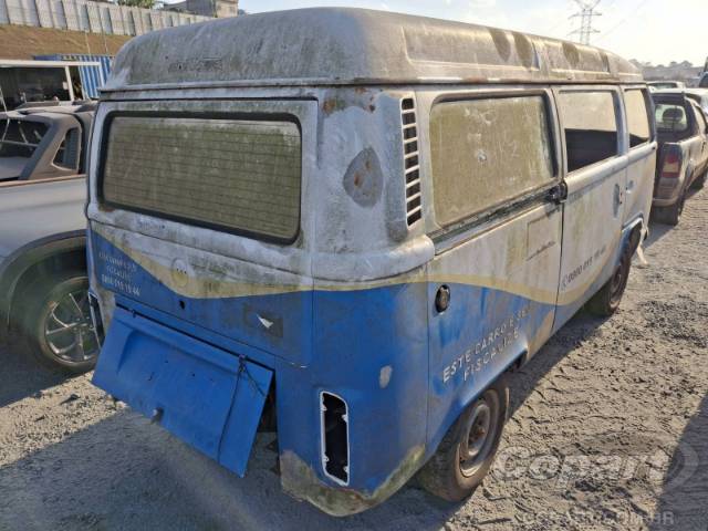 2012 VOLKSWAGEN KOMBI 