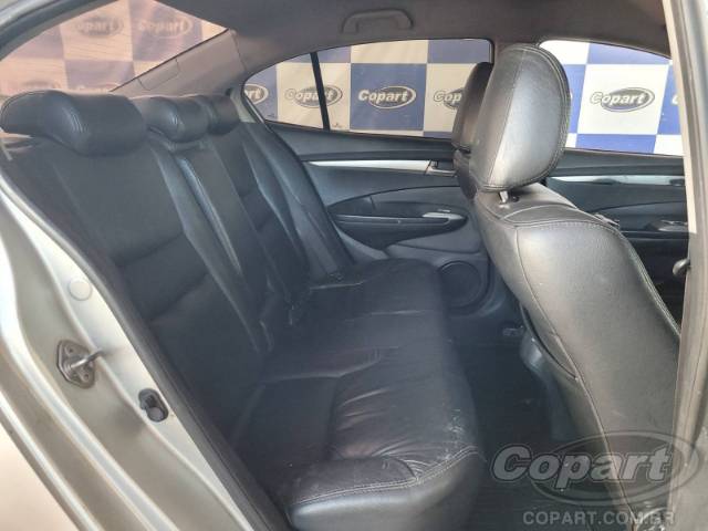 2010 HONDA CITY 