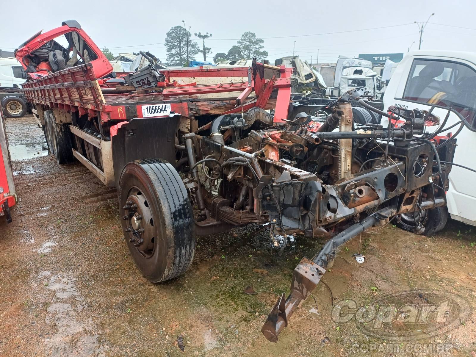 2011 VOLKSWAGEN CONSTELLATION 24.250 5.9 Diesel