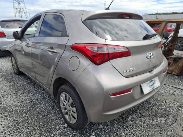 2016 HYUNDAI HB20 