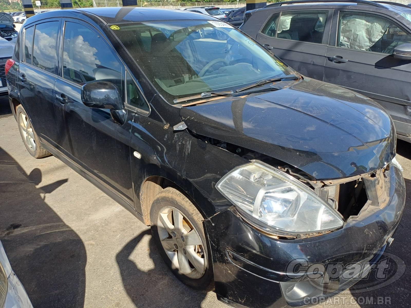 Veículo Nissan Tiida Nissan Tiida S 1.8 16V 2013 2013 em leilão