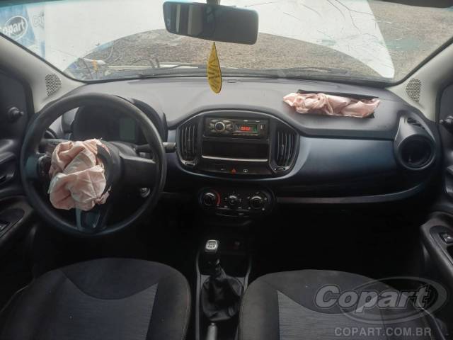 2018 FIAT UNO 