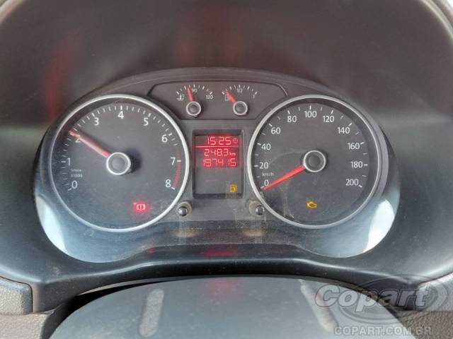 2013 VOLKSWAGEN VOYAGE 