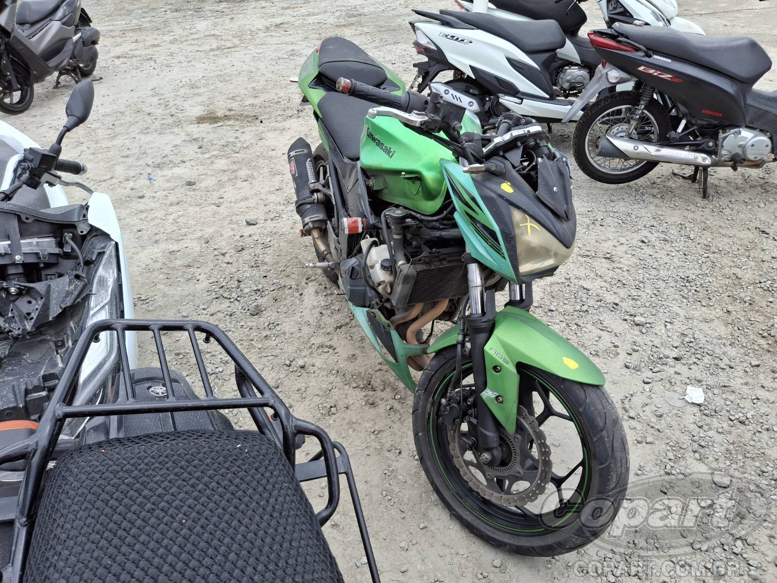Kawasaki Z300 ABS 2016 Pequena Monta