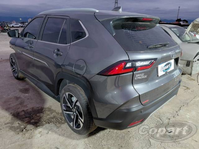 2026 TOYOTA Yaris Cross 