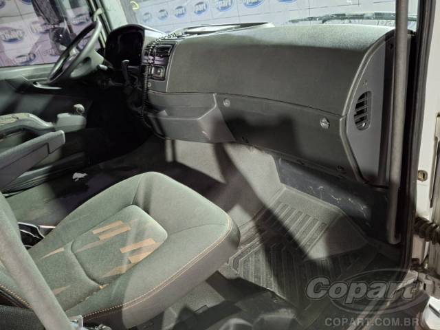 2023 MERCEDES BENZ AXOR 