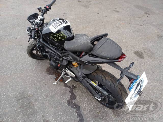 2025 TRIUMPH STREET TRIPLE 