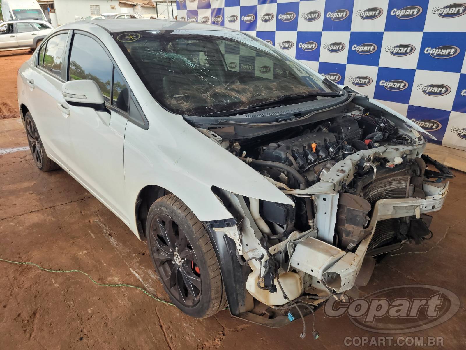Veículo Honda Civic Honda Civic LXR 2.0 16V i-VTEC 2016 Médio Estado 2016 em leilão
