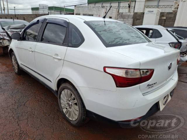 2013 FIAT GRAND SIENA 