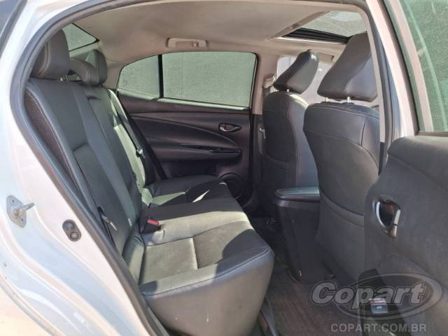 2023 TOYOTA YARIS SEDA 