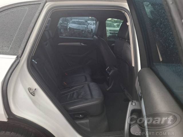 2011 AUDI Q5 