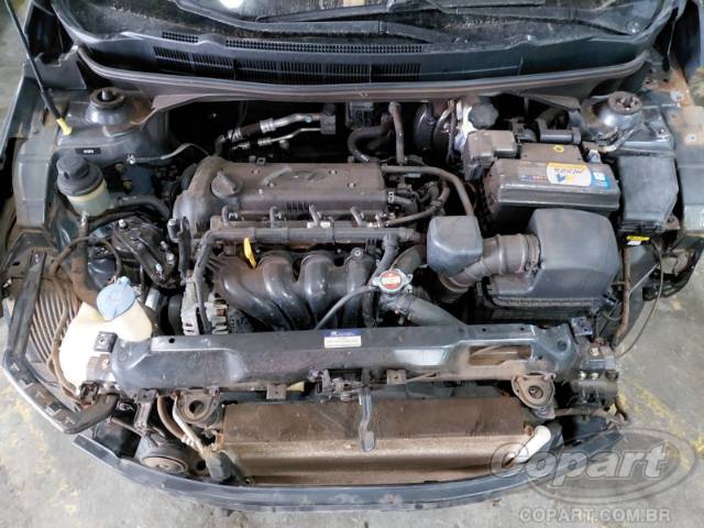 2016 HYUNDAI HB20S 