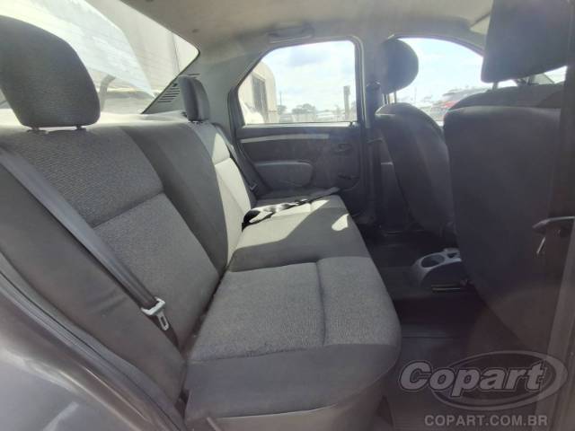 2009 RENAULT LOGAN 