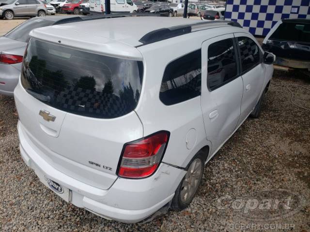2016 CHEVROLET SPIN 