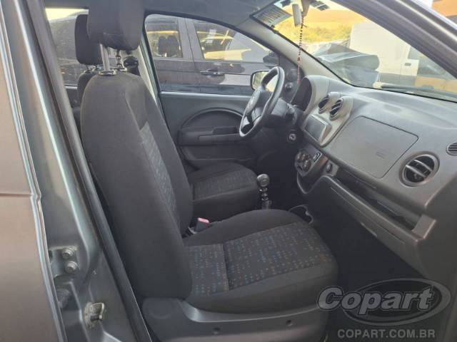 2013 FIAT UNO 