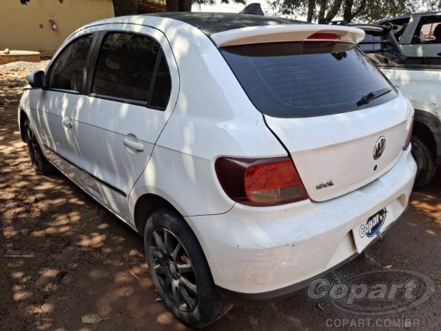2013 VOLKSWAGEN GOL 