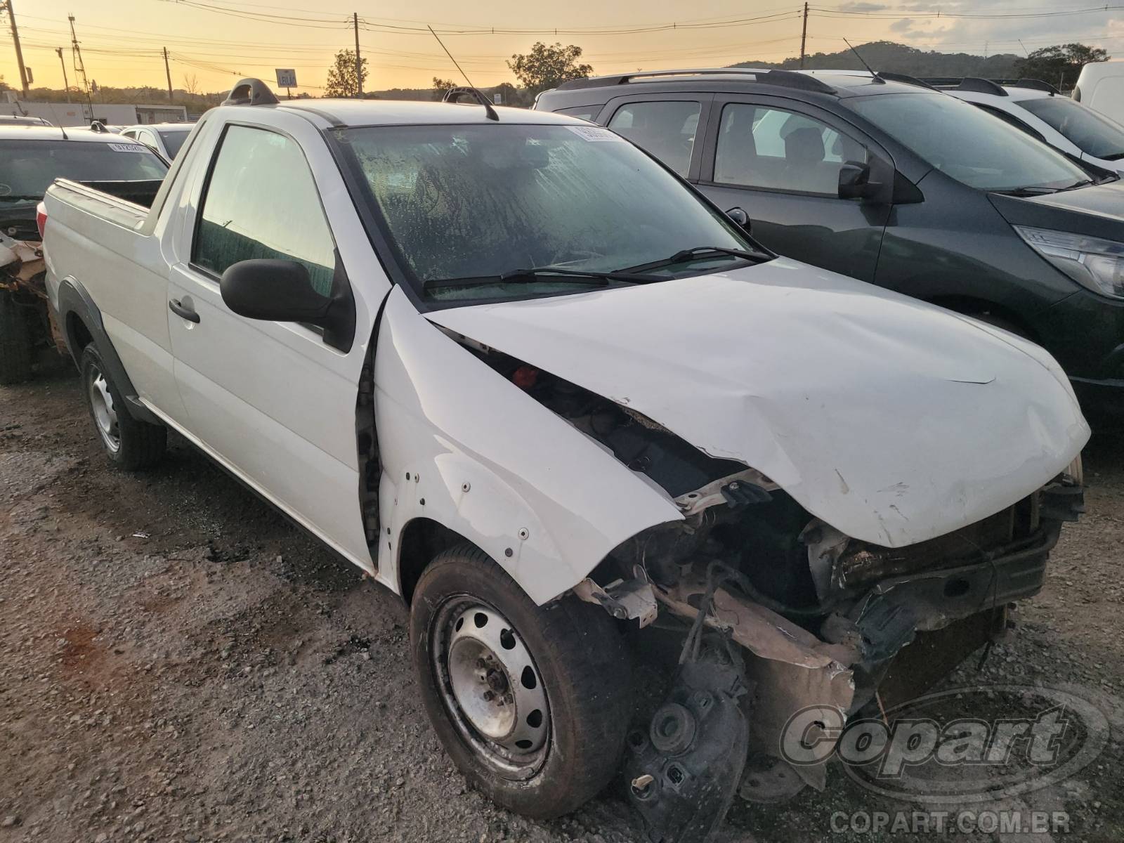 Veículo FIAT Strada FIAT Strada Working 1.4 2016 Médio Dano Frontal 2016 em leilão