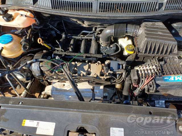 2015 VOLKSWAGEN FOX 