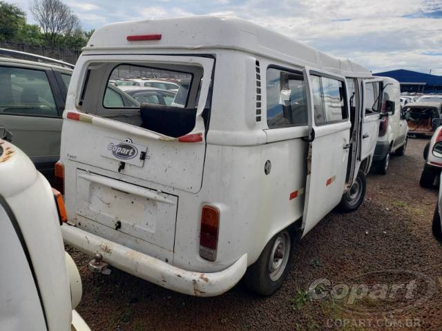 2012 VOLKSWAGEN KOMBI 