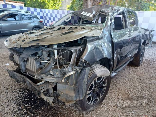 2021 TOYOTA HILUX CD 