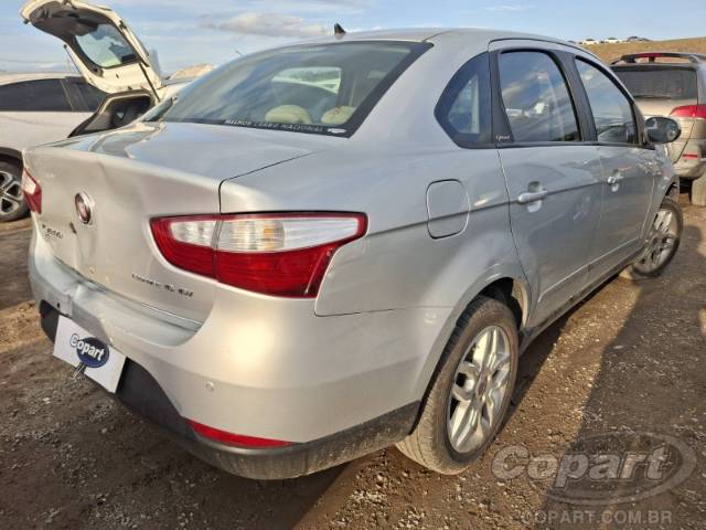 2013 FIAT GRAND SIENA 