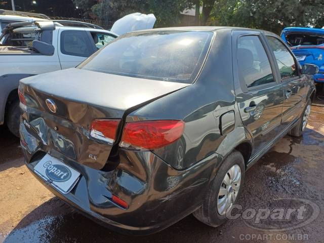 2011 FIAT SIENA 