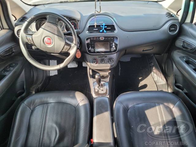 2016 FIAT LINEA 