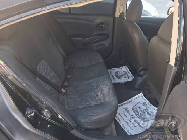 2017 NISSAN VERSA 