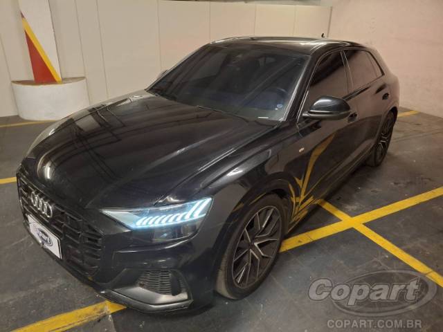 2022 AUDI Q8 