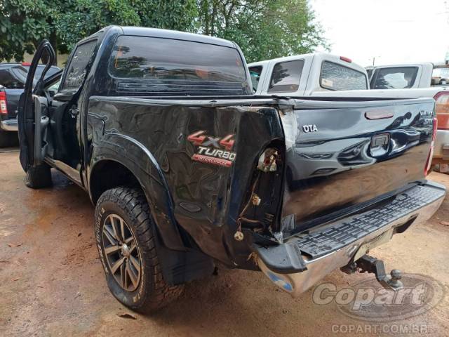 2011 TOYOTA HILUX CD 