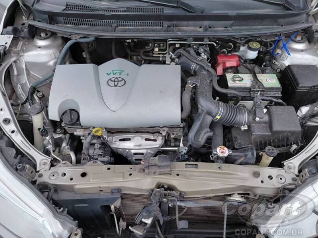 2019 TOYOTA YARIS 
