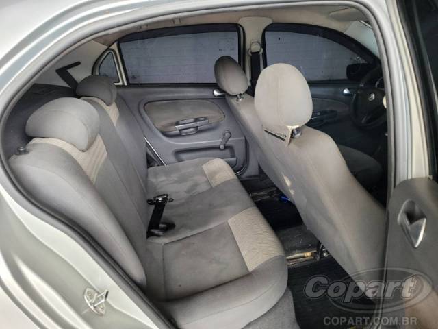 2009 VOLKSWAGEN VOYAGE 