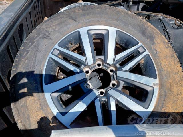 2019 TOYOTA HILUX CD 
