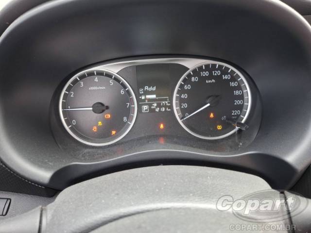 2025 NISSAN Kicks Play 