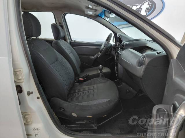 2013 RENAULT DUSTER 