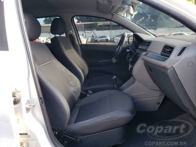 2017 VOLKSWAGEN VOYAGE 