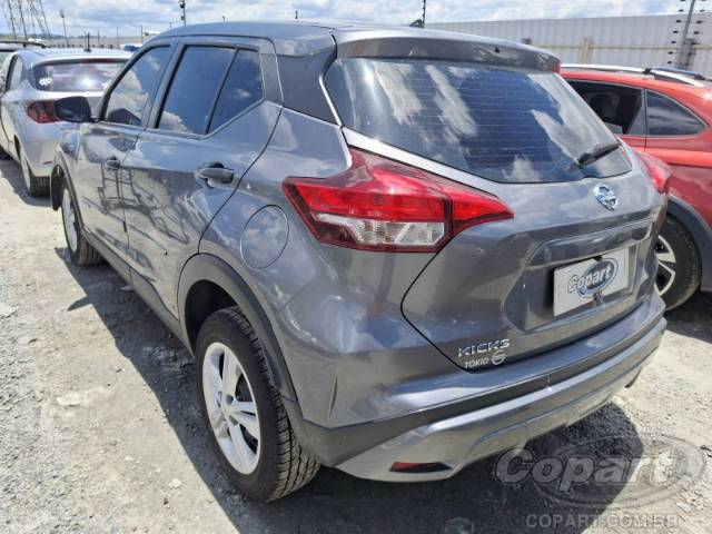 2022 NISSAN KICKS 