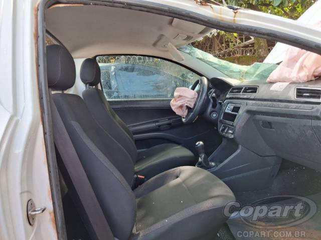 2025 VOLKSWAGEN SAVEIRO 