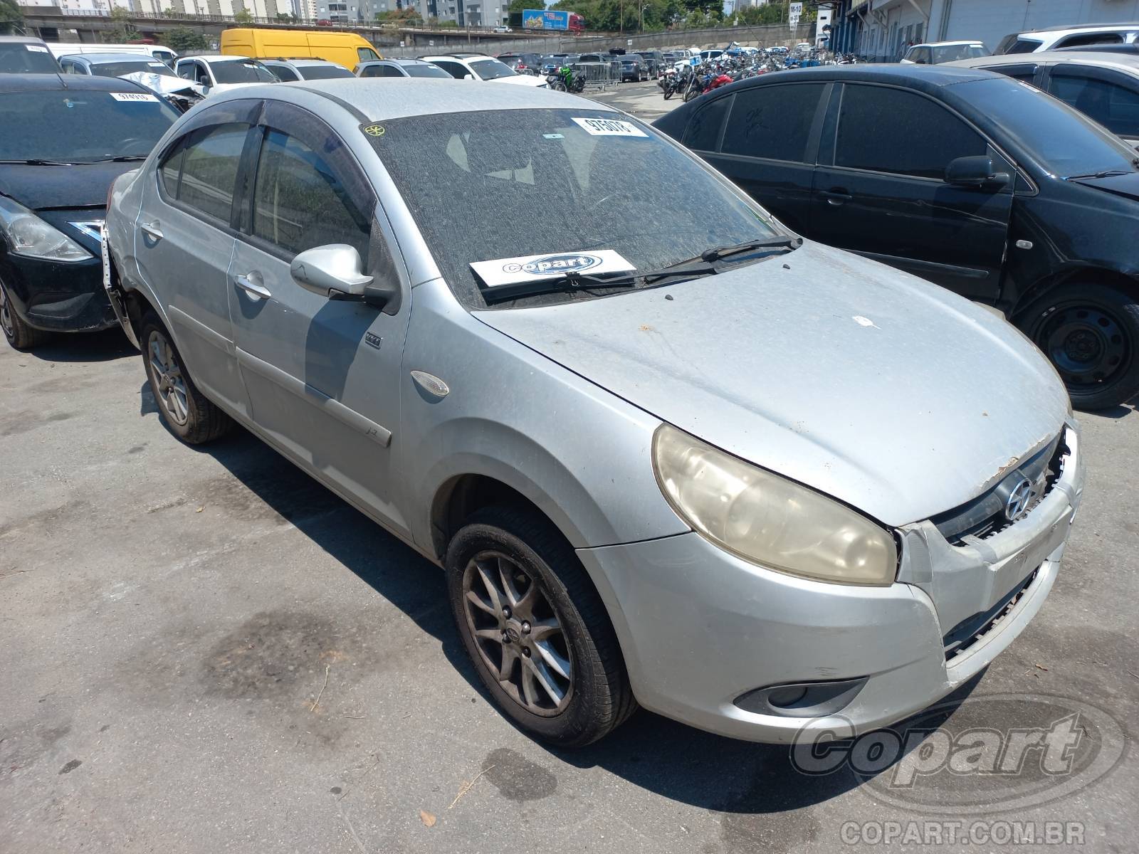 JAC J3 Turin 1.4 2012 Colisão Média Monta