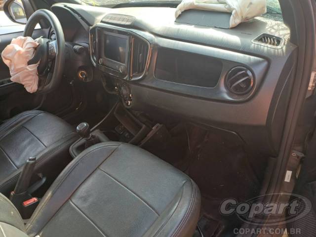 2022 FIAT STRADA 